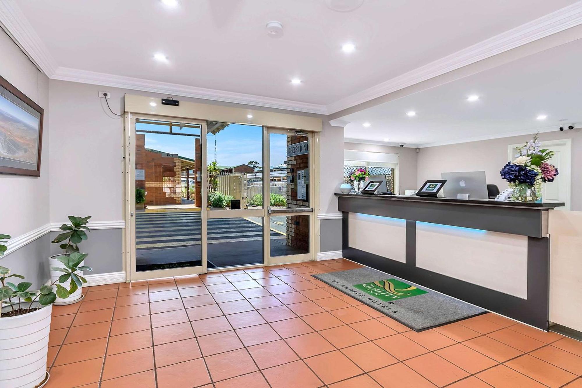 Quality Inn Railway Motel Kalgoorlie Exteriör bild
