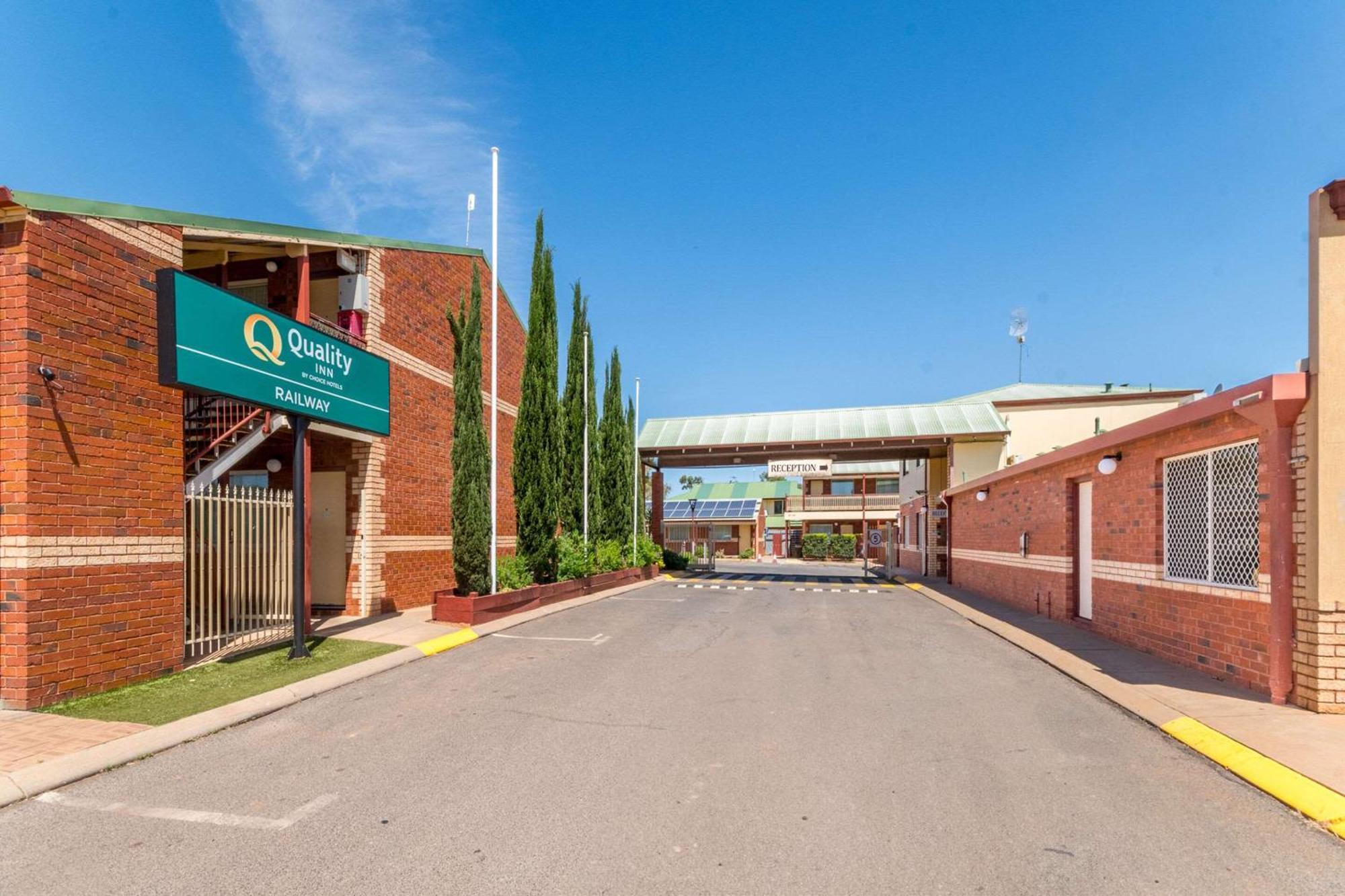 Quality Inn Railway Motel Kalgoorlie Exteriör bild